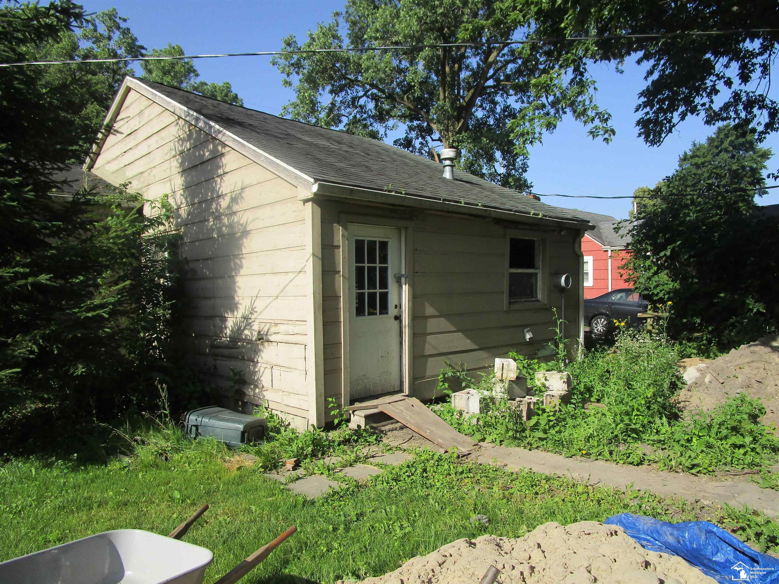 3450 Swartz Road
