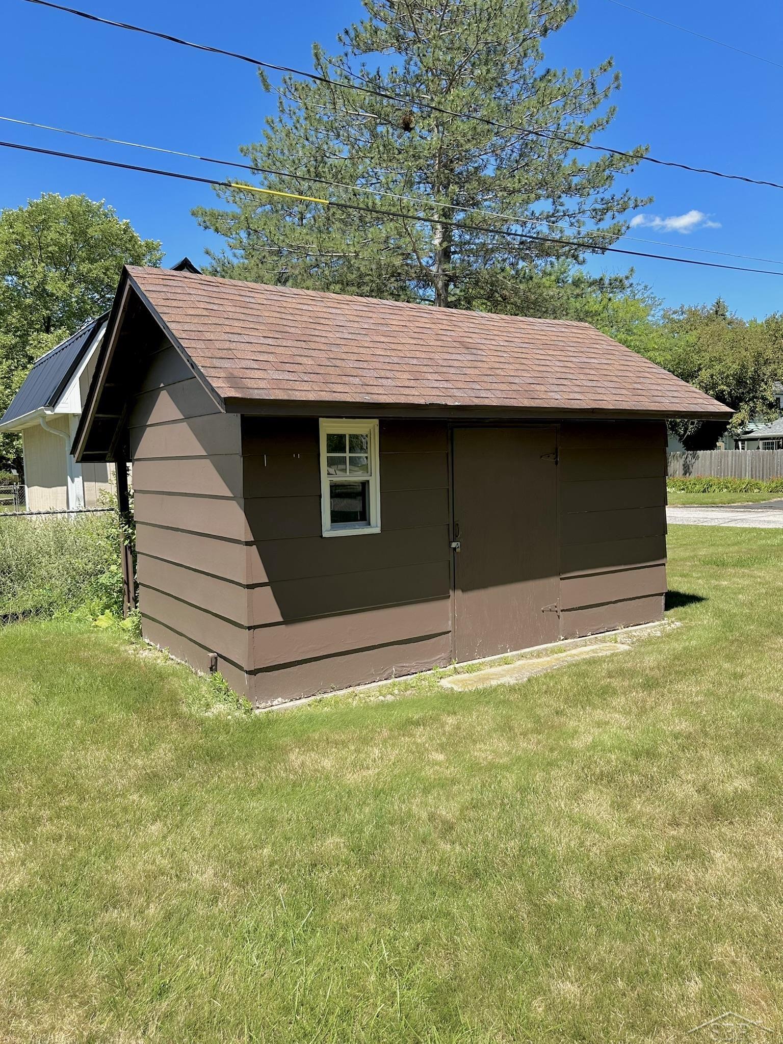 1607 Cranbrook Drive
