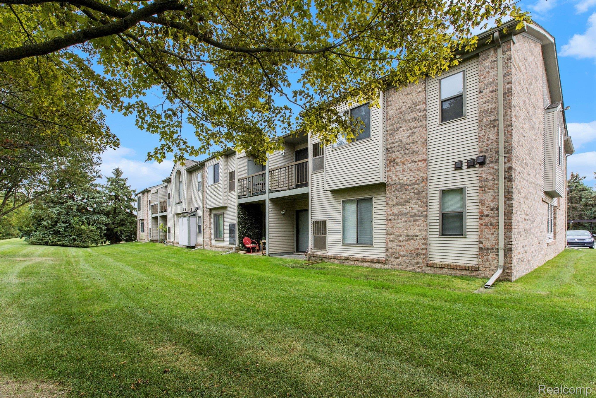 42739 Lilley Pointe Drive