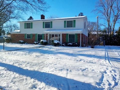 488 Bryn Mawr Street Birmingham City MI 48009