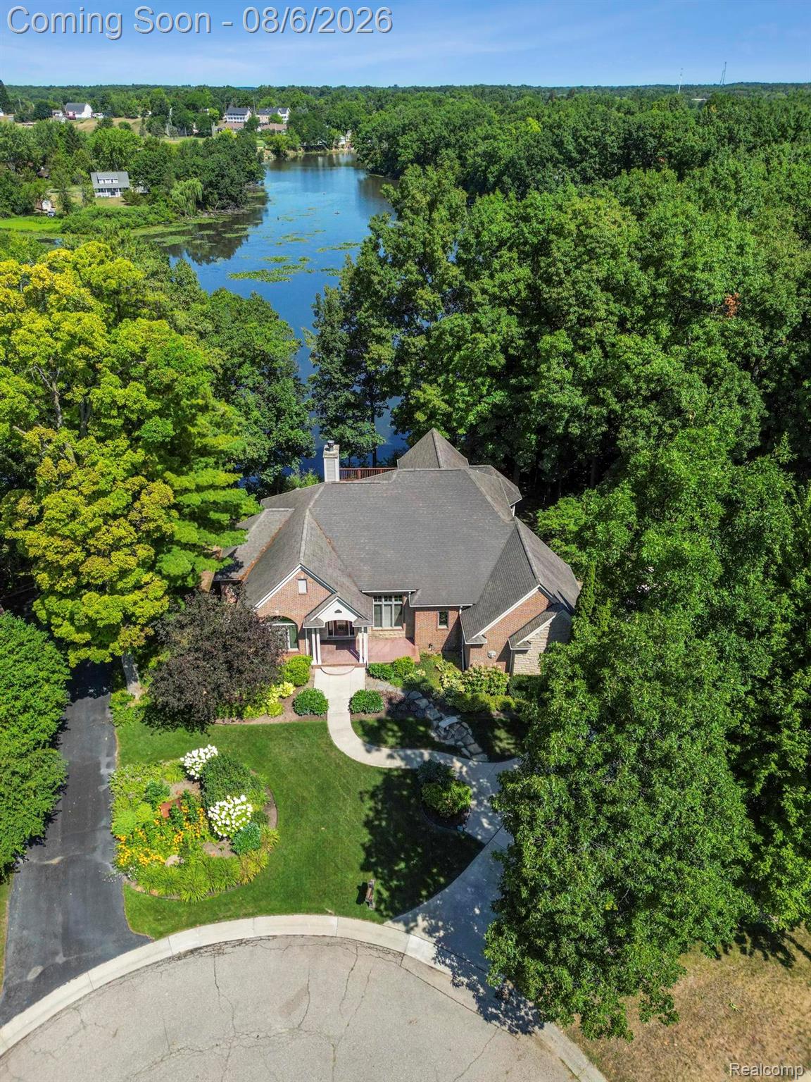 10215 Mill Pointe Drive