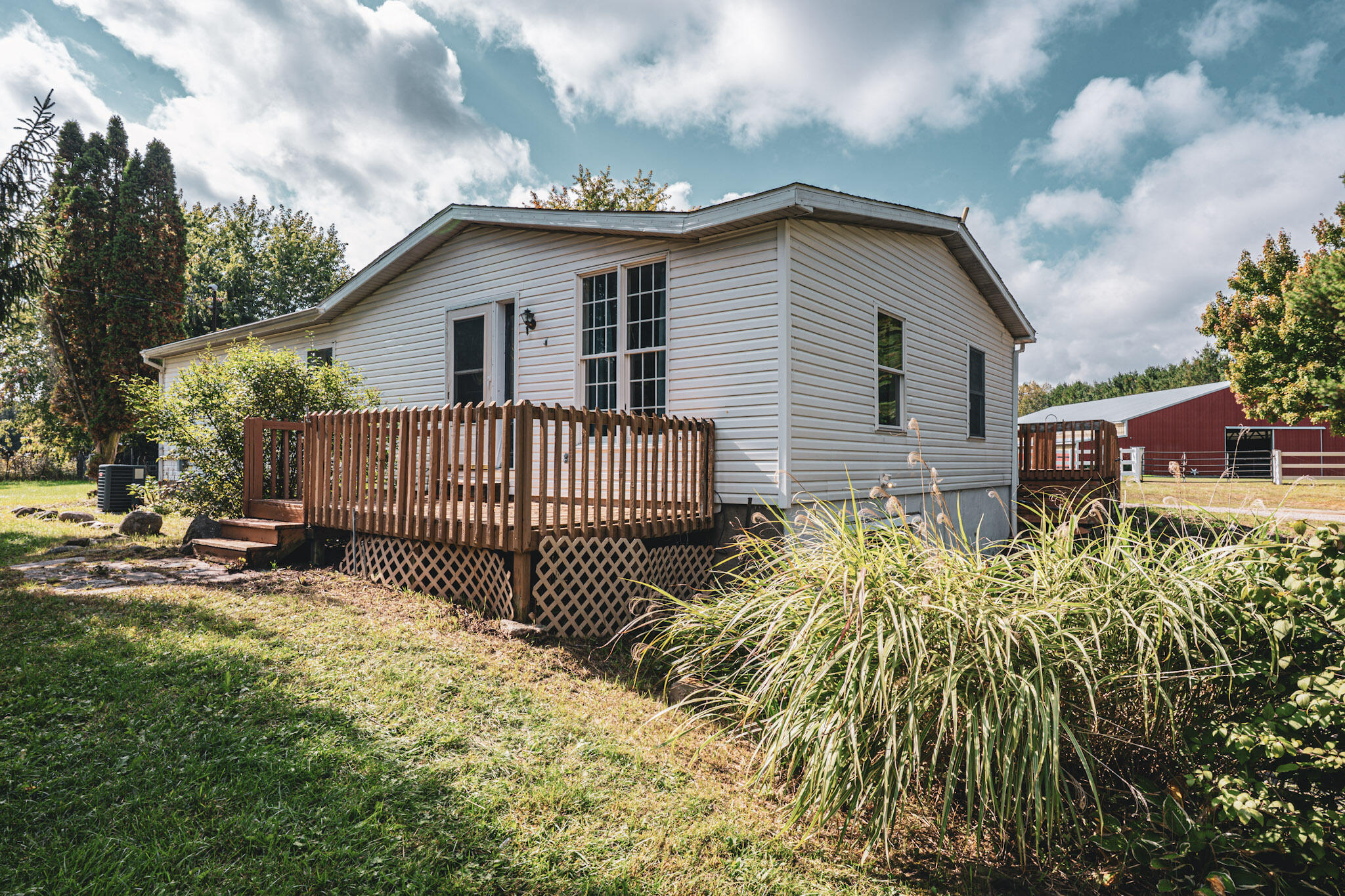 9025 Nugent Avenue NE