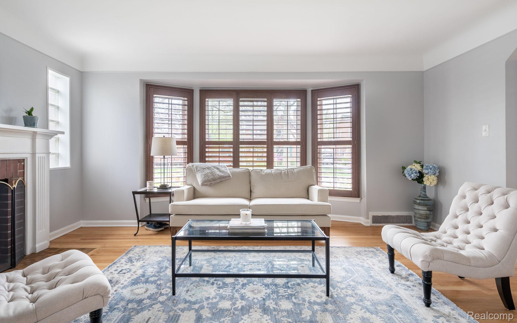 Berkley City, Michigan 48072, United States, 3 Bedrooms Bedrooms, ,2 BathroomsBathrooms,Residential,Coming Soon,137562