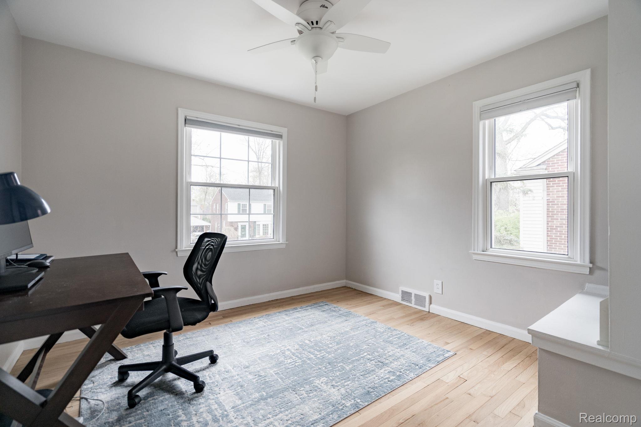 Berkley City, Michigan 48072, United States, 3 Bedrooms Bedrooms, ,2 BathroomsBathrooms,Residential,Coming Soon,137562