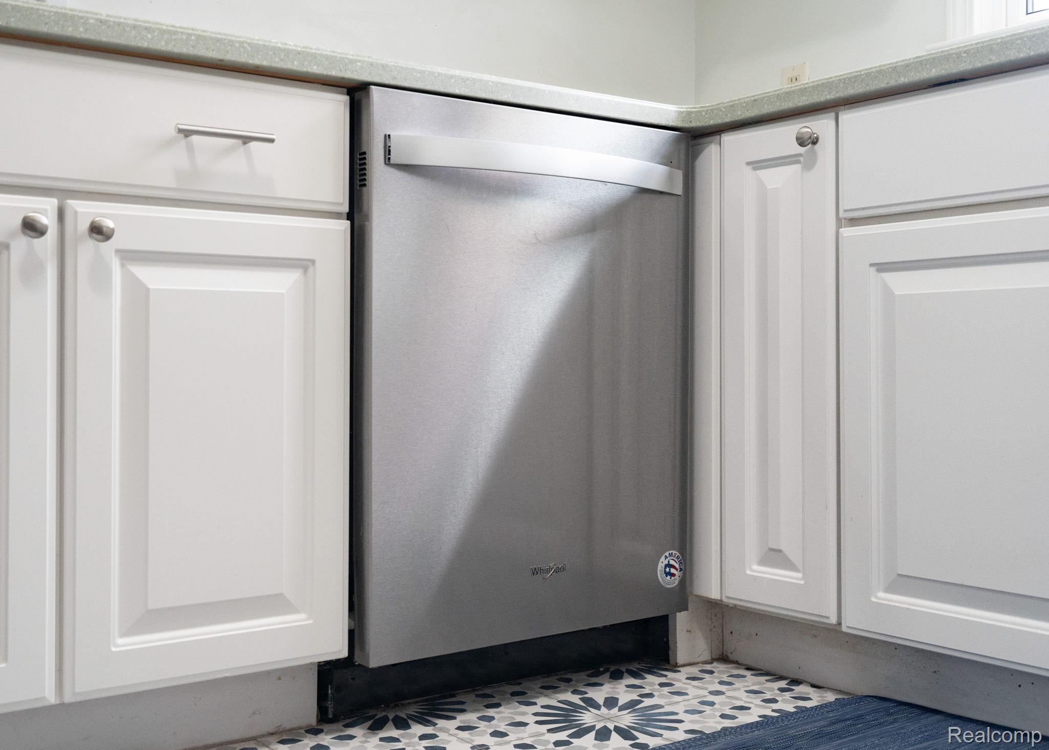 Berkley City, Michigan 48072, United States, 3 Bedrooms Bedrooms, ,2 BathroomsBathrooms,Residential,Coming Soon,137562