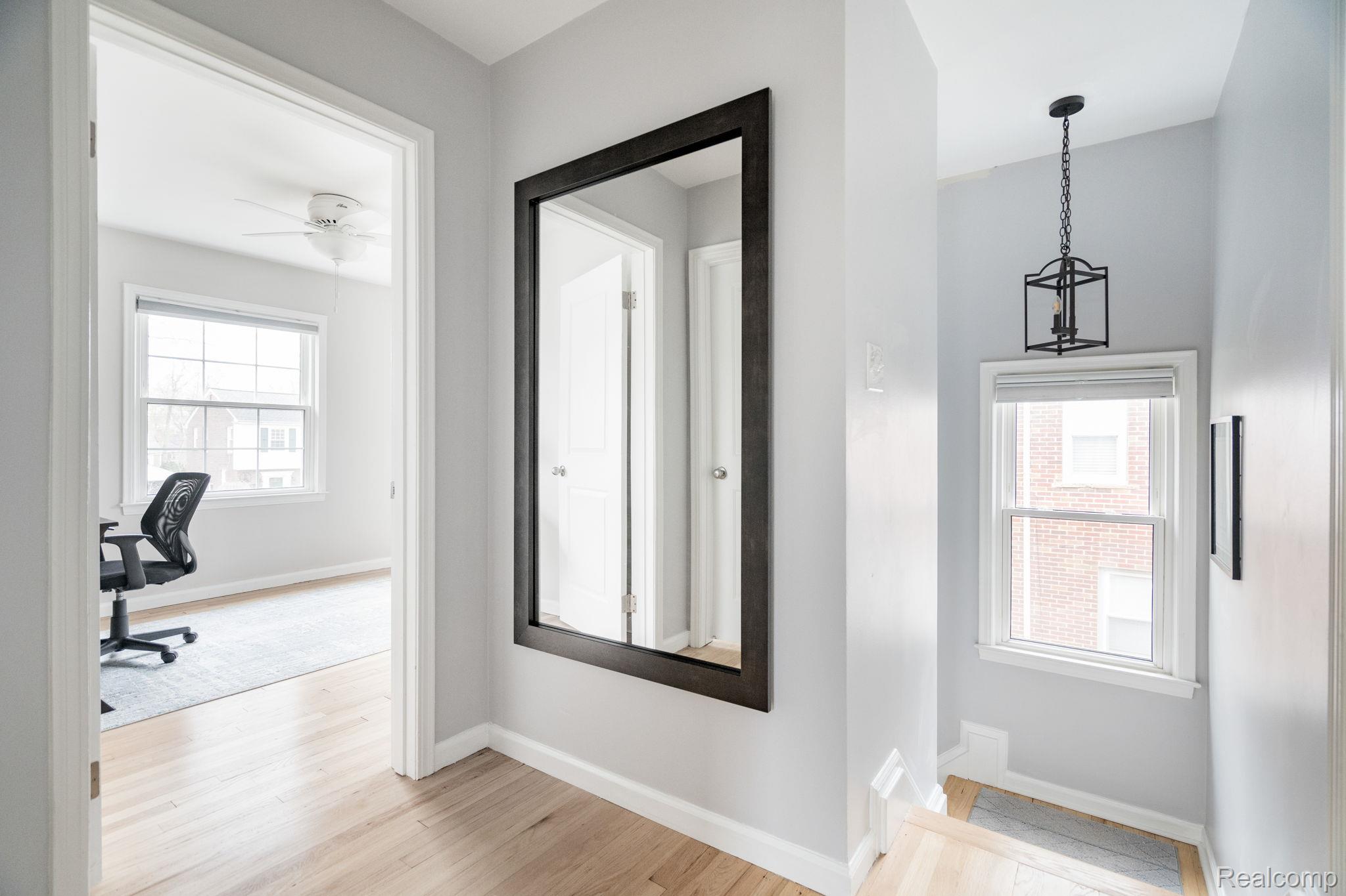 Berkley City, Michigan 48072, United States, 3 Bedrooms Bedrooms, ,2 BathroomsBathrooms,Residential,Coming Soon,137562