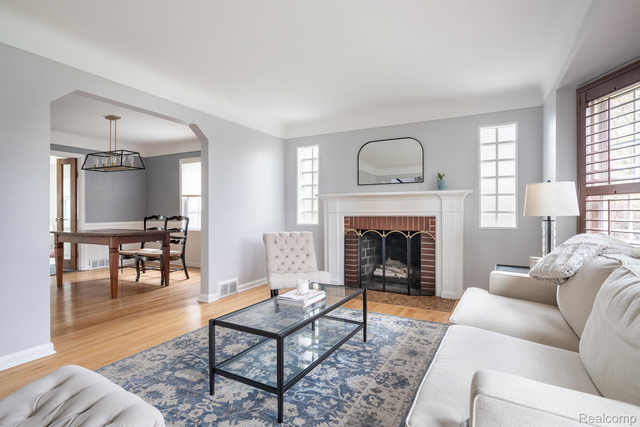 Berkley City, Michigan 48072, United States, 3 Bedrooms Bedrooms, ,2 BathroomsBathrooms,Residential,Coming Soon,137562