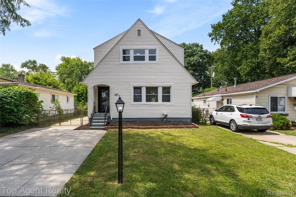 3323 KENWOOD ST, FERNDALE, MI 48220 - Image 84c87e99b18cde935ba7368e4b331a7f/3732001780