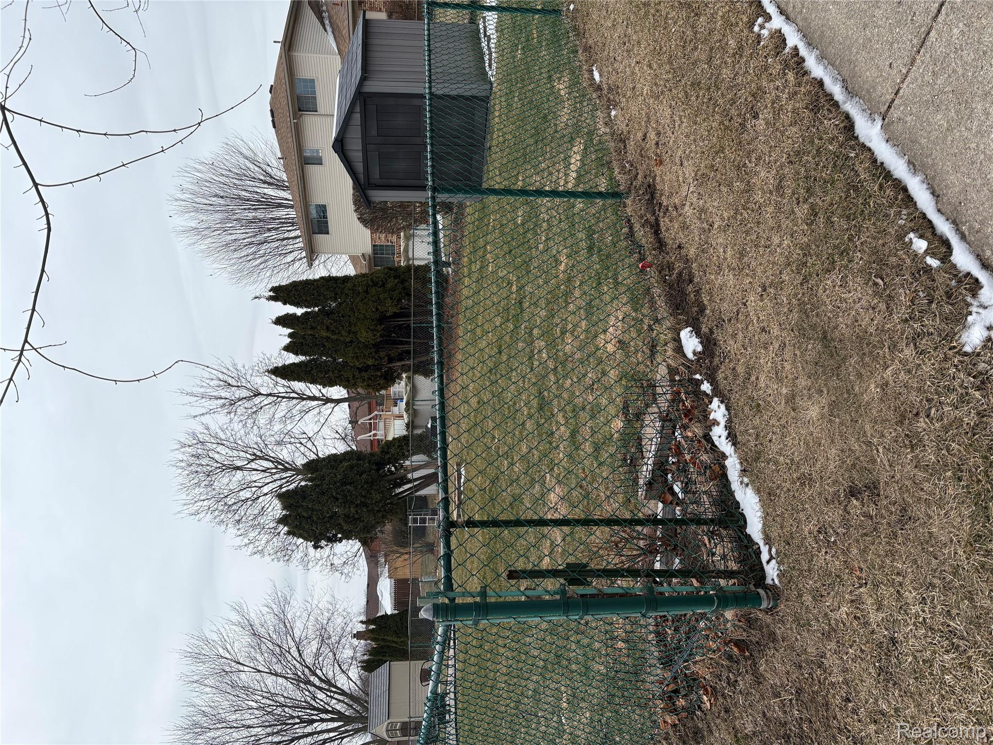 47825 N Chrys Road W