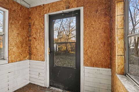 Tiny photo for 410 W Paterson Street, Kalamazoo City, MI 49007 (MLS # 66026010082)