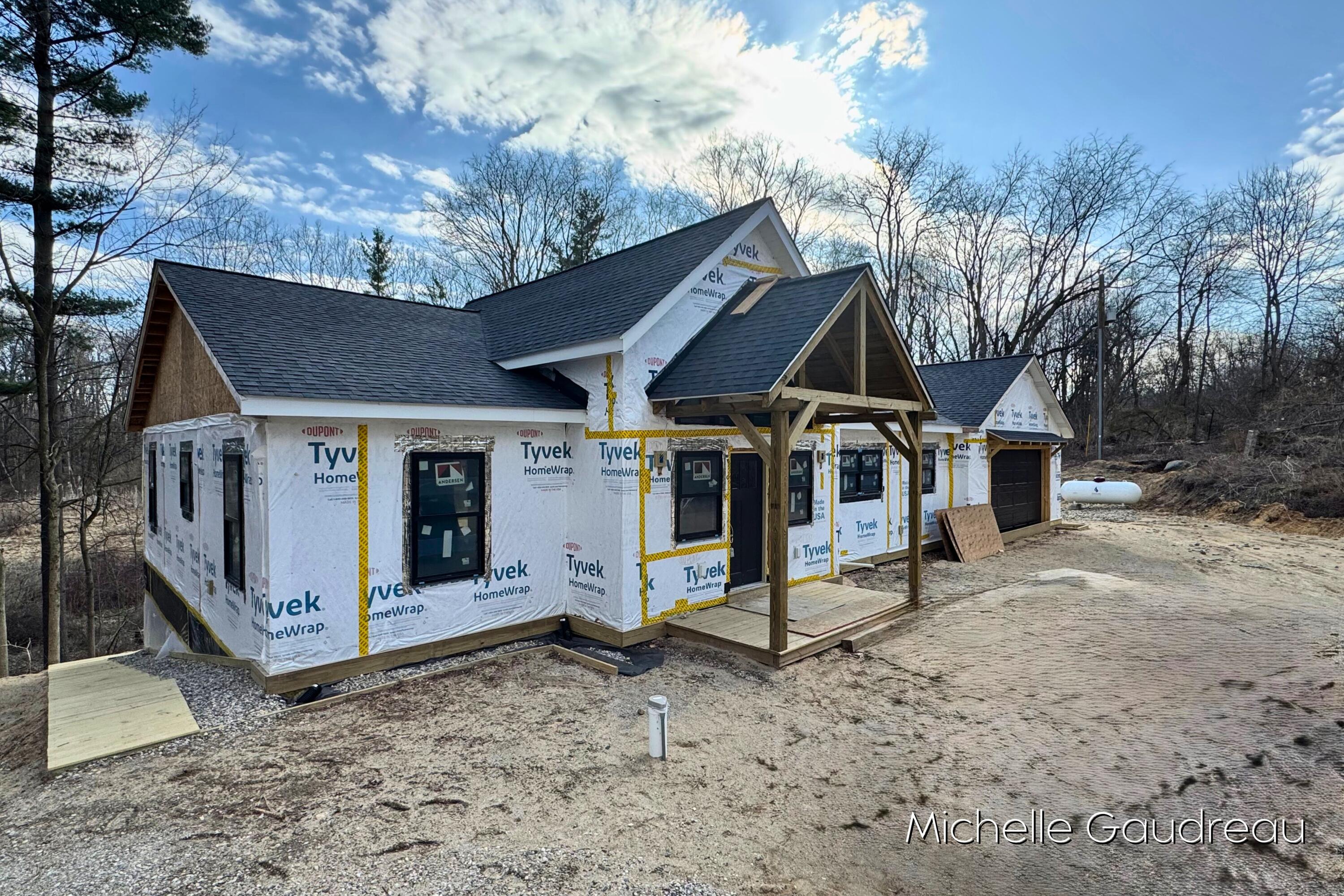 1079 Arlington Street