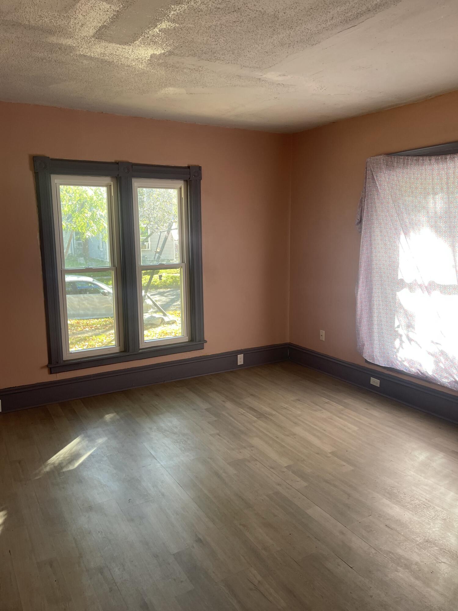 1034 Williams Street