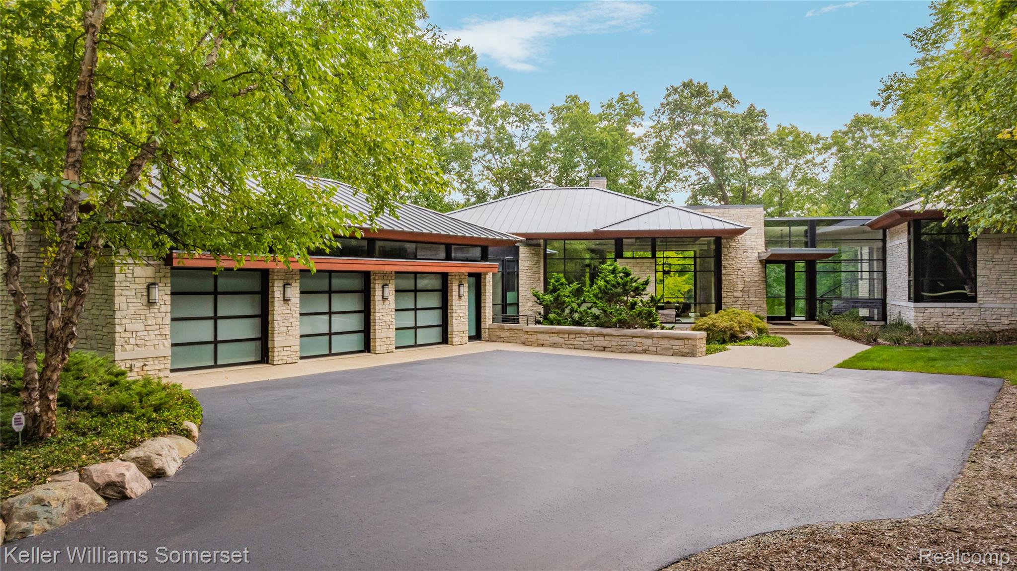6956 Cooley Lake Road