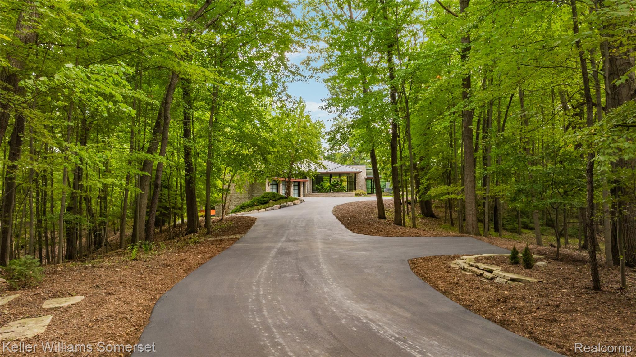 6956 Cooley Lake Road