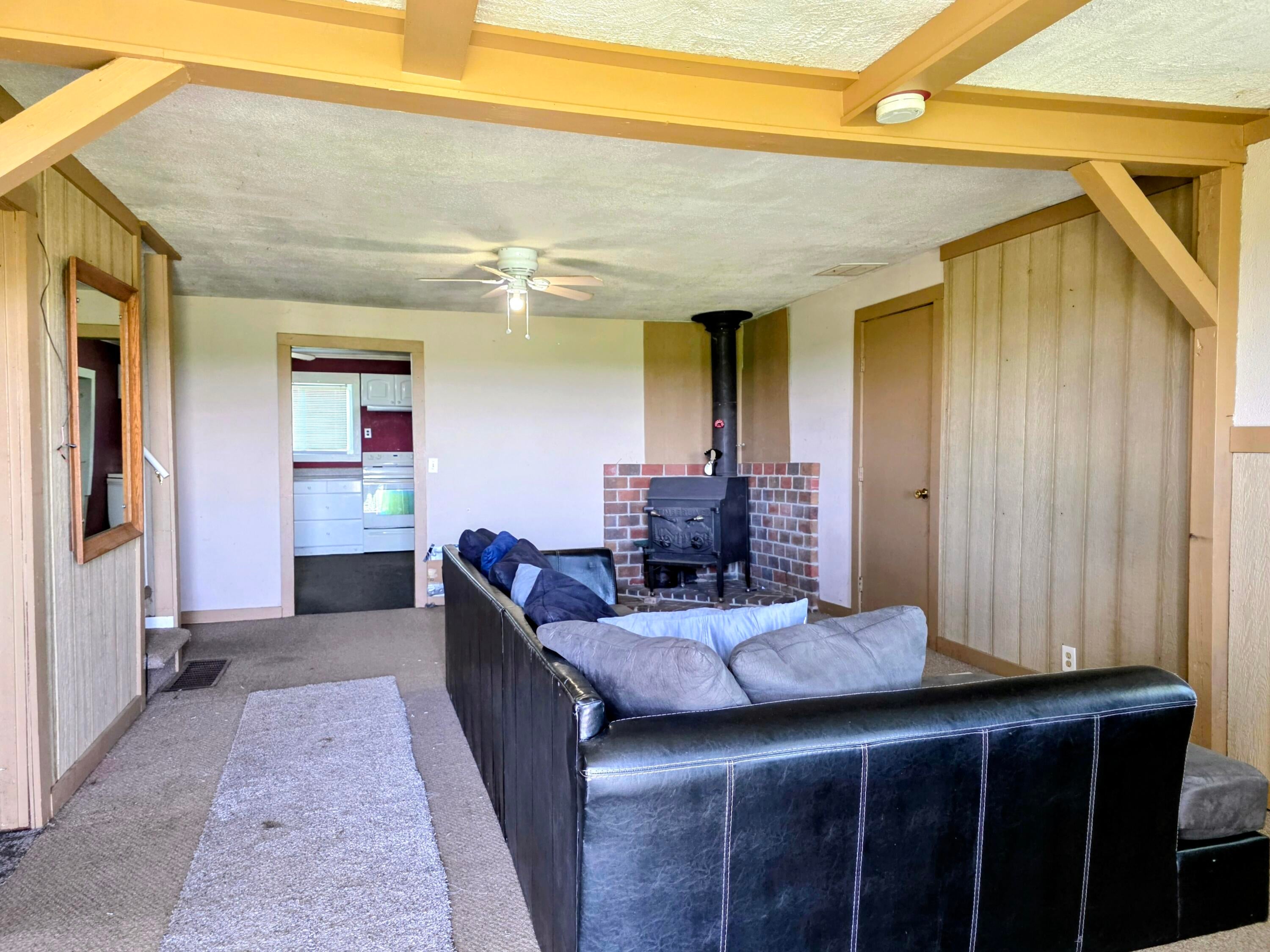 1252 Railroad Road