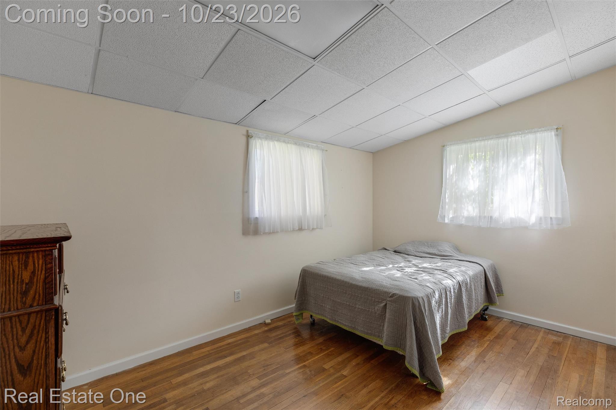 927 Bird Song Drive