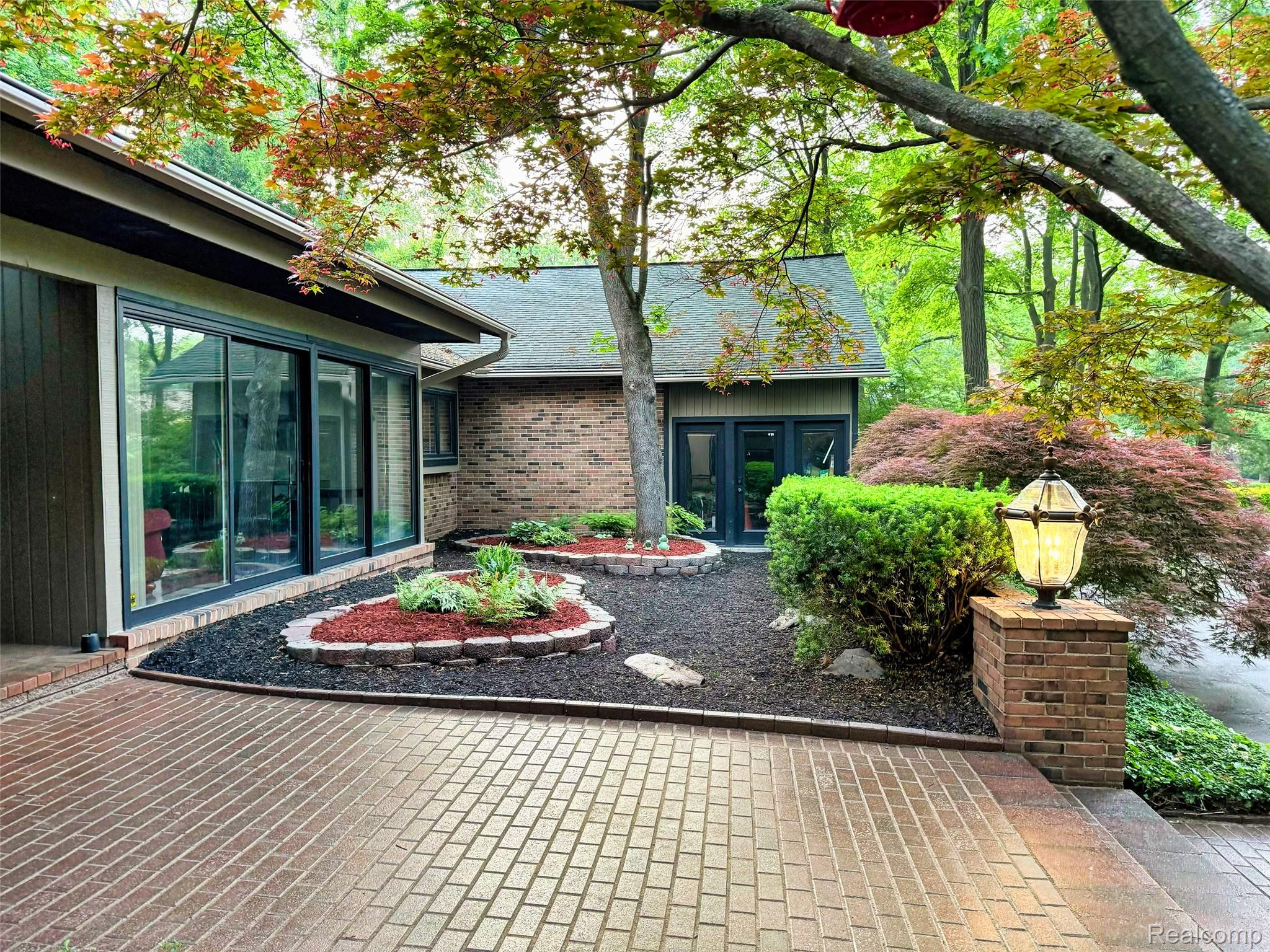 275 Pine Ridge Drive