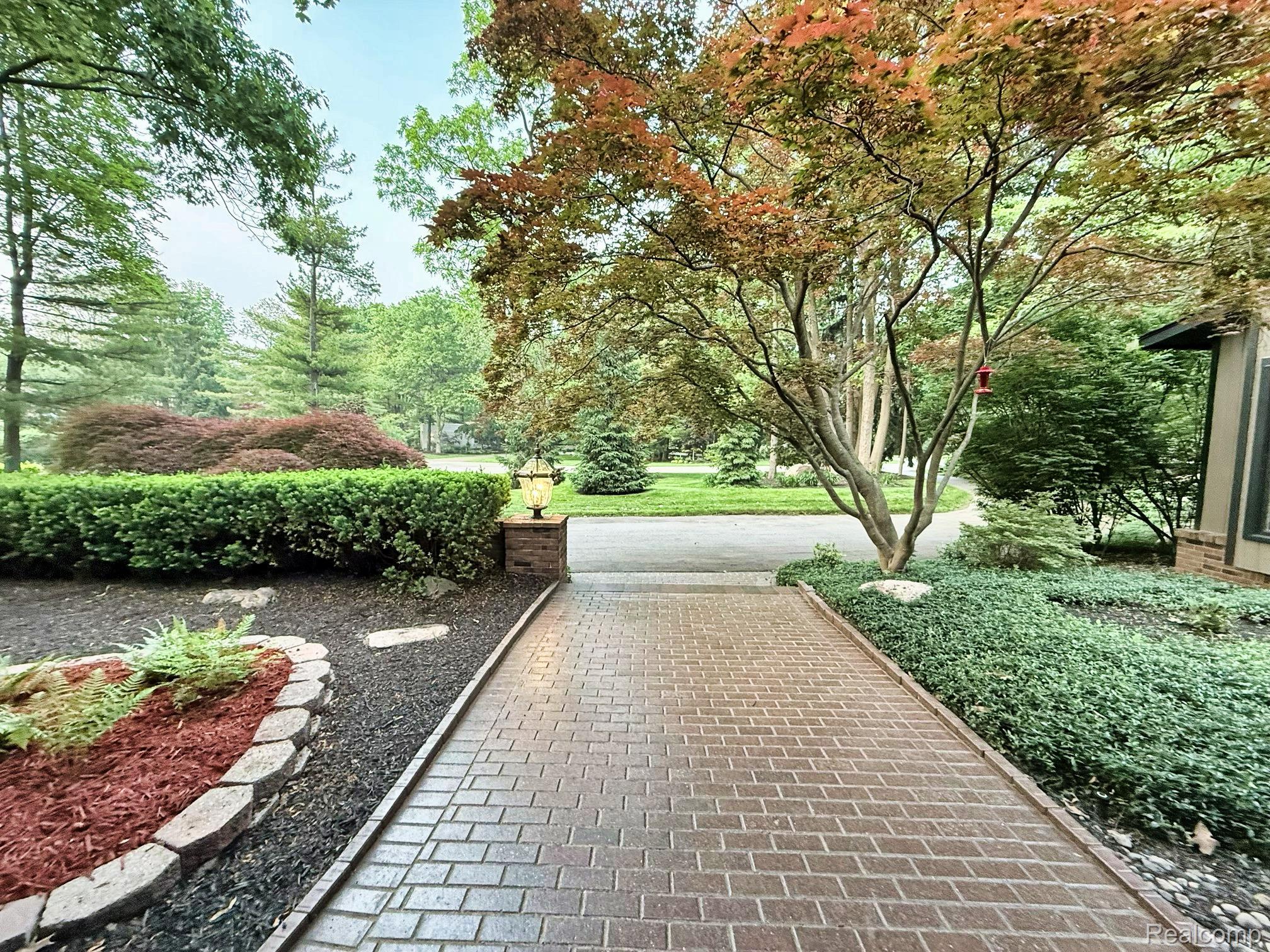 275 Pine Ridge Drive