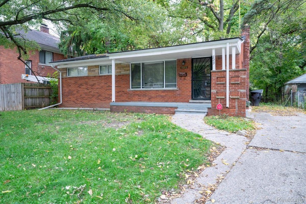 18213 LENORE, DETROIT, MI 48219 - Image 84e6fcea0920d948cdcad0019f14fd1c/785237481