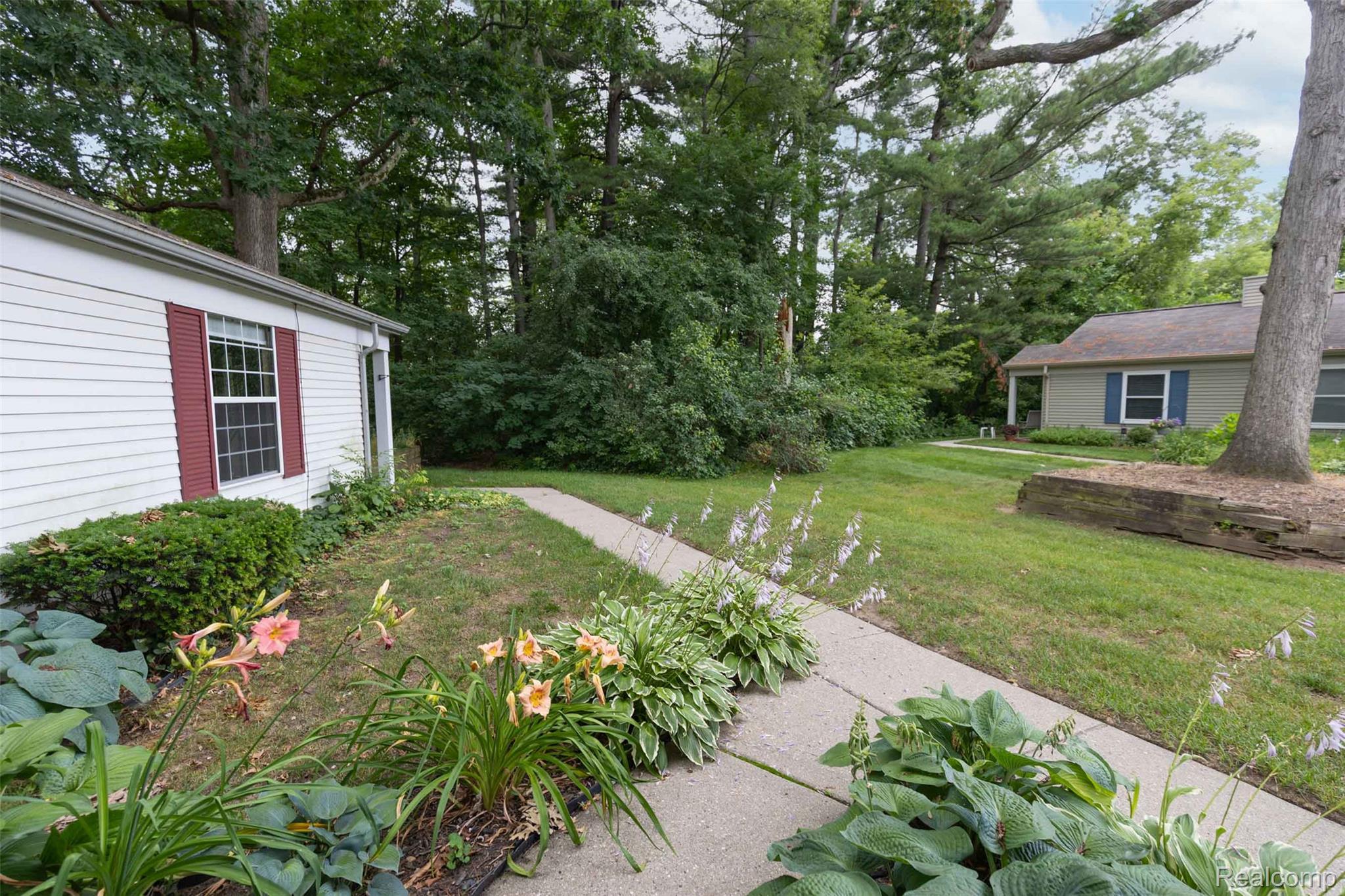 3233 Northfield Court