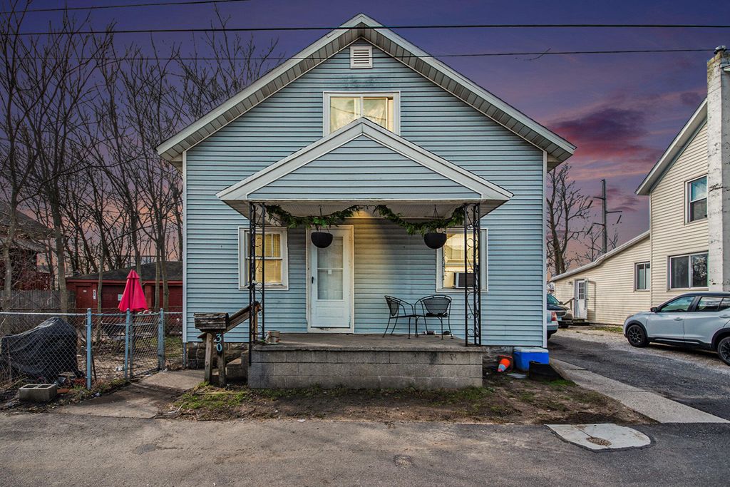 listing image 0