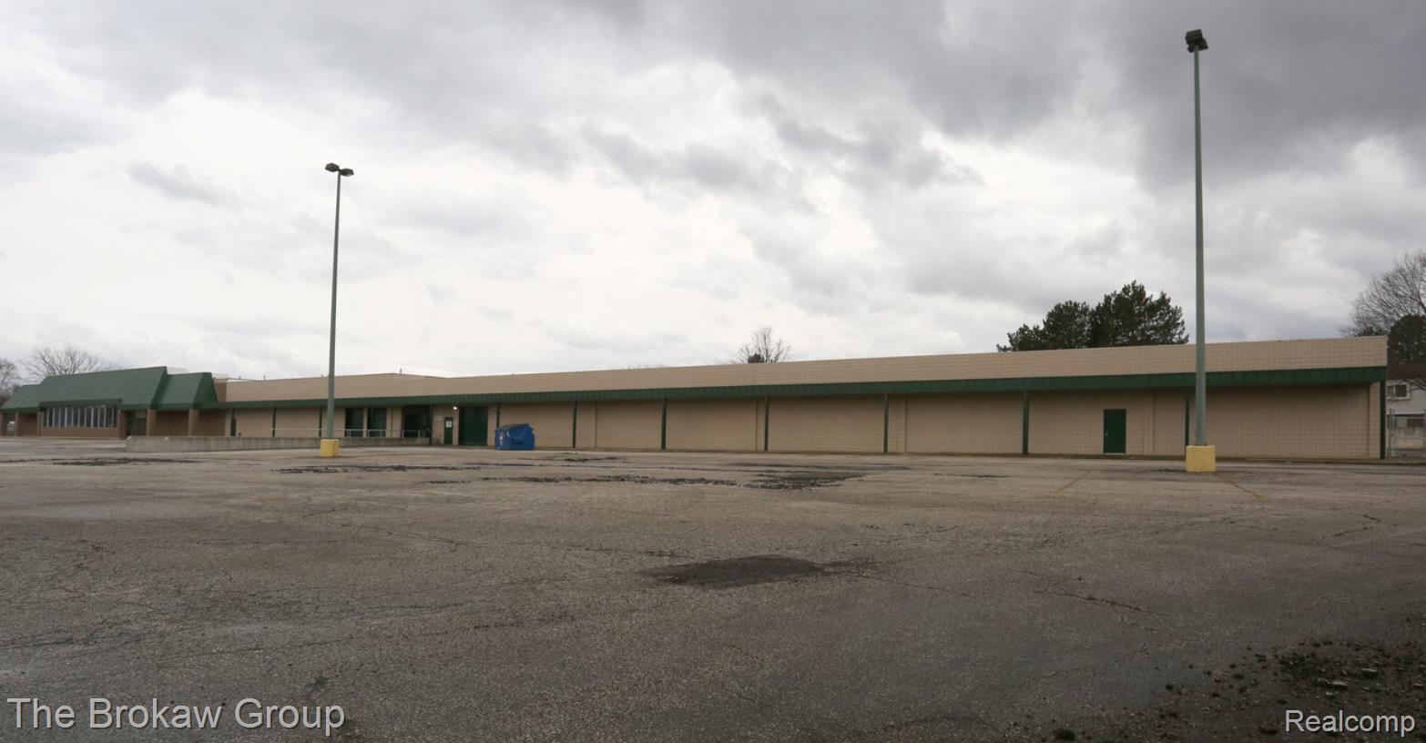 5446 DIXIE Highway