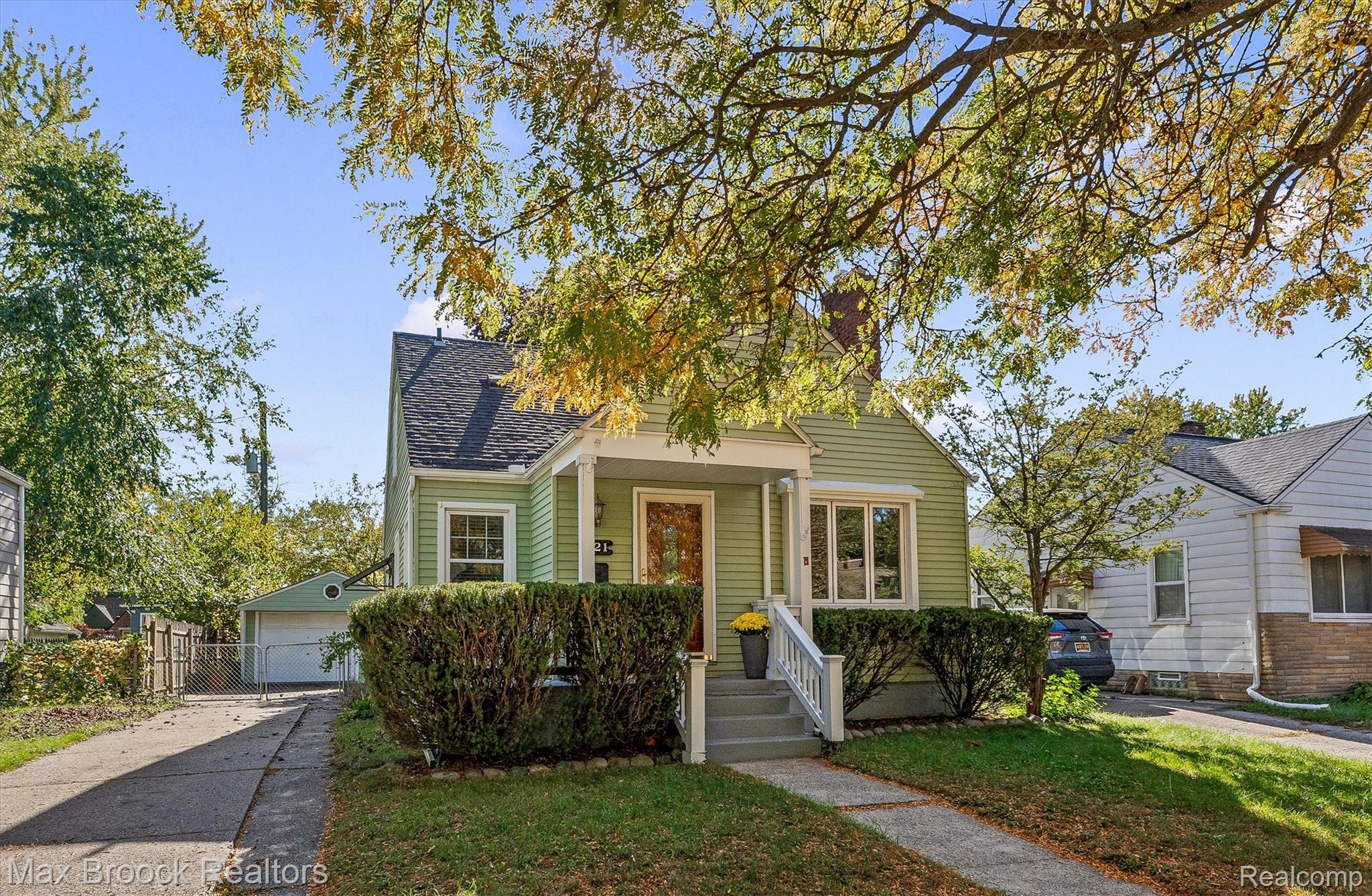 721 Leroy Street