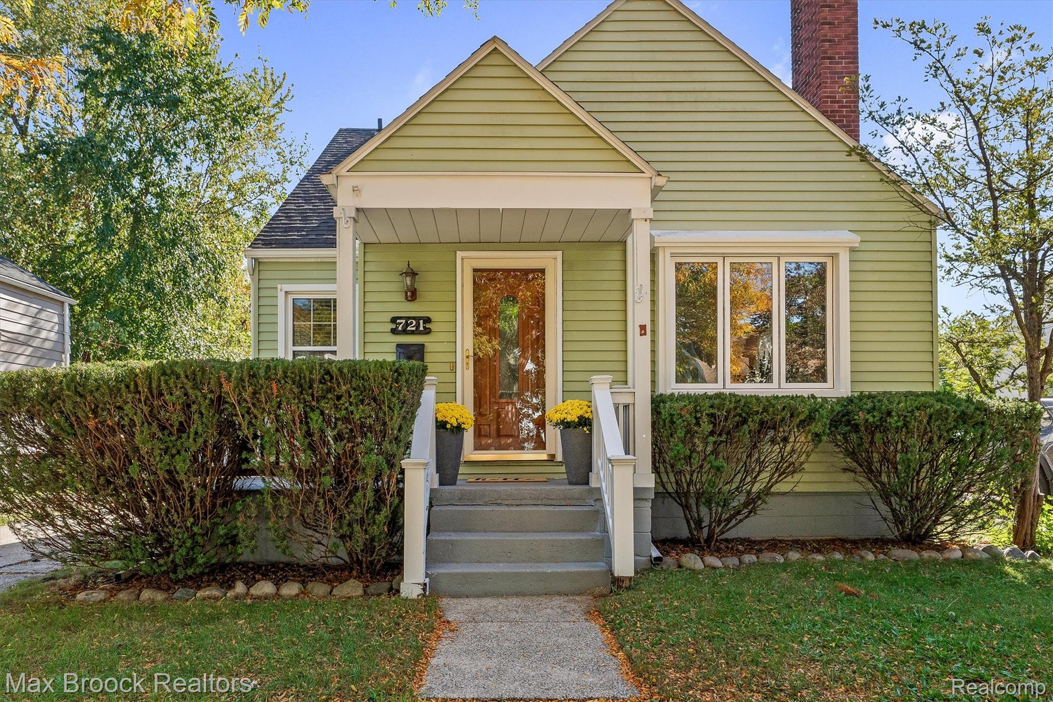 721 Leroy Street