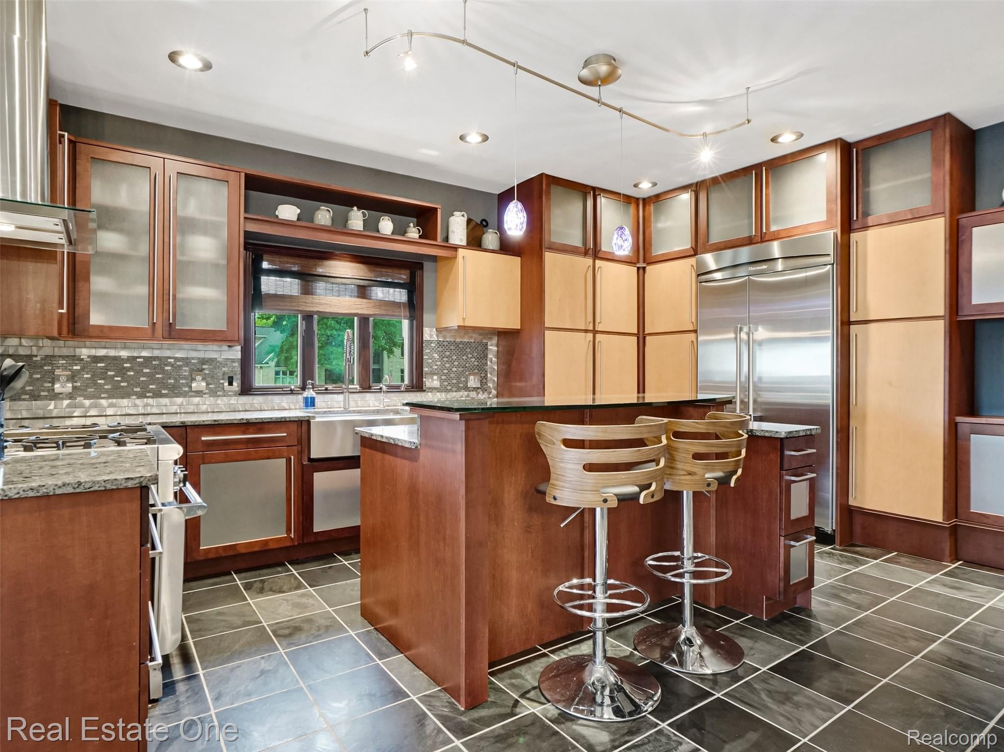 10137 Devonshire Drive