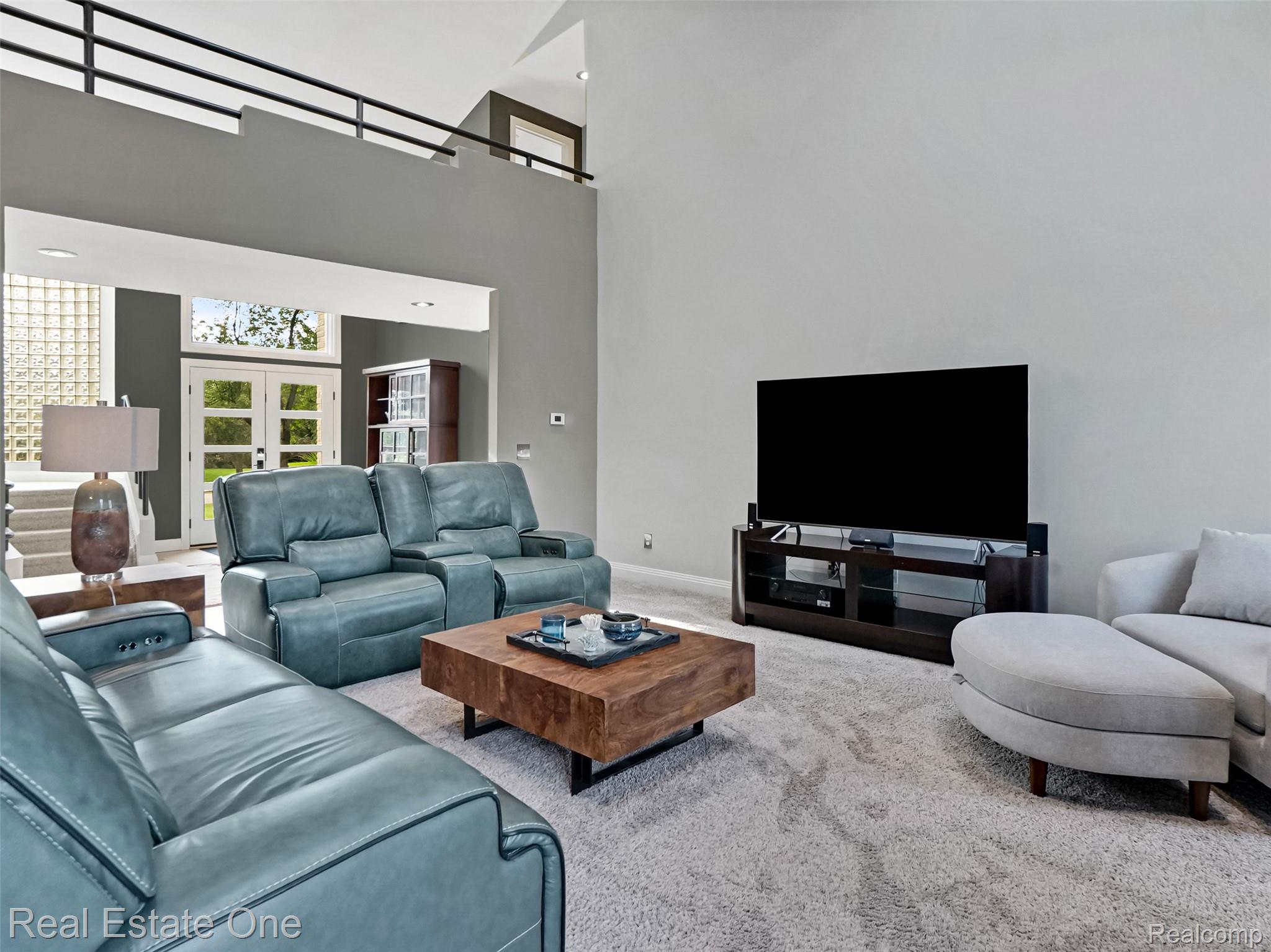 10137 Devonshire Drive