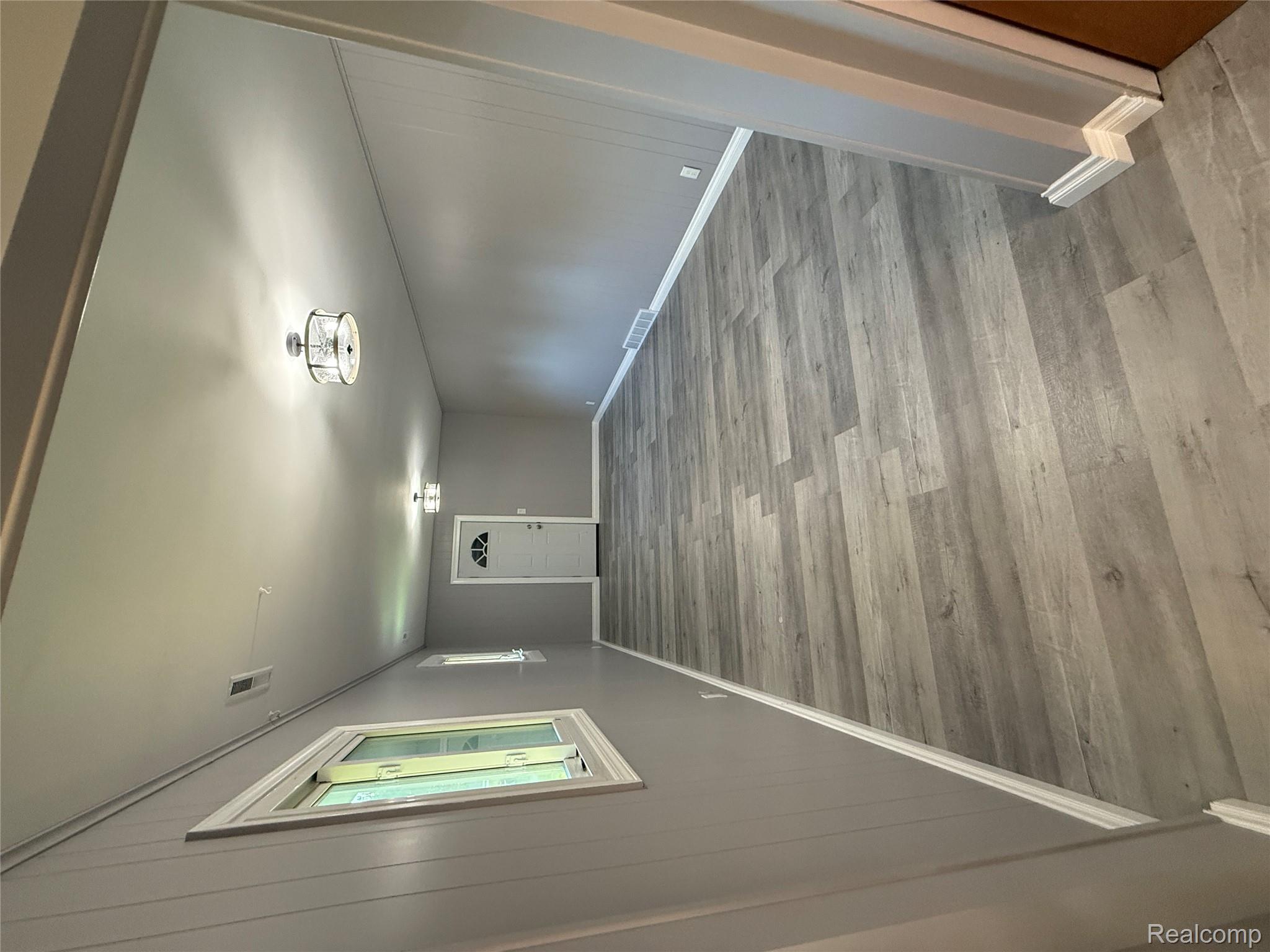 3306 Burlington Drive