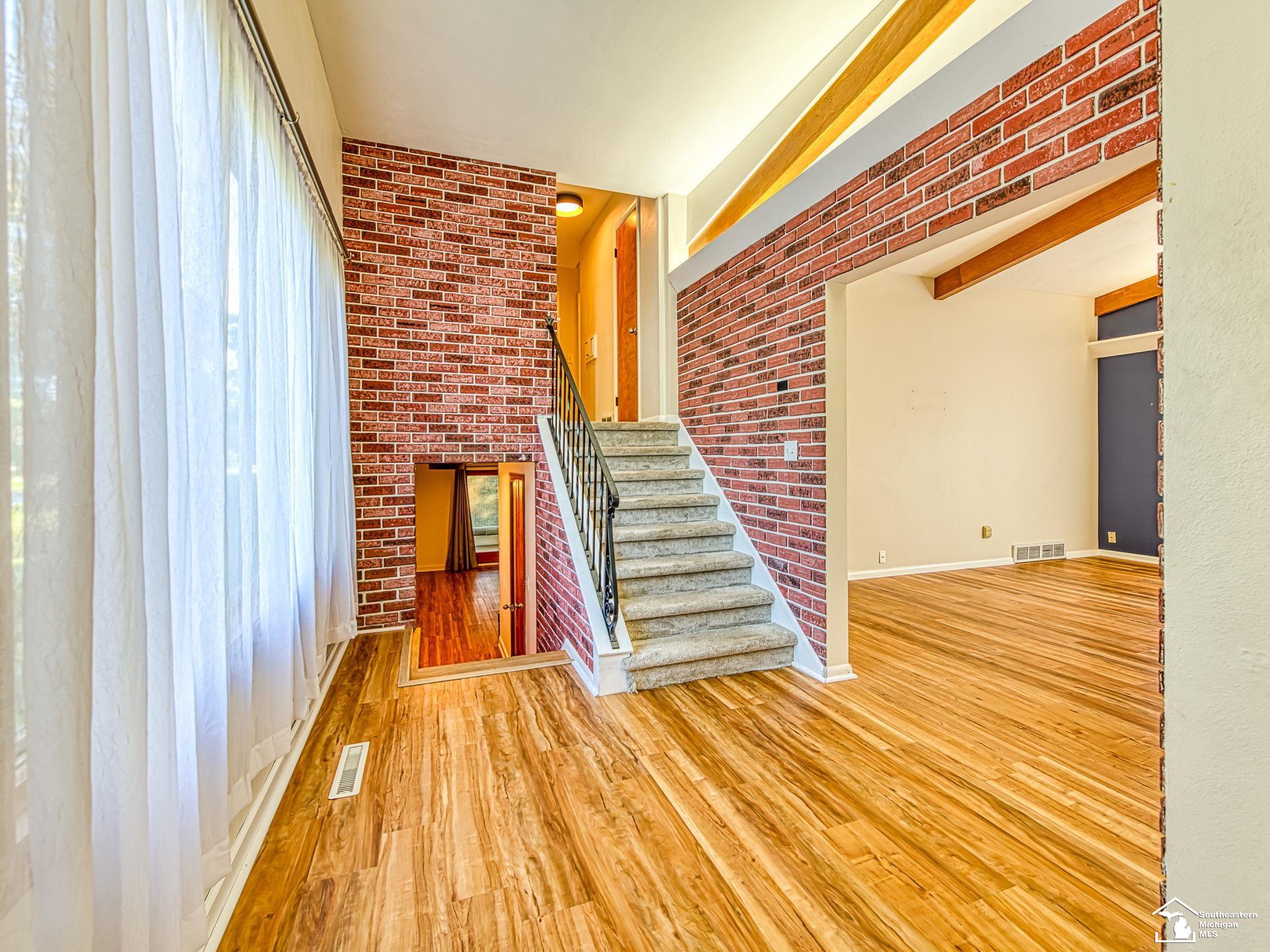 2863 Wiltshire Drive