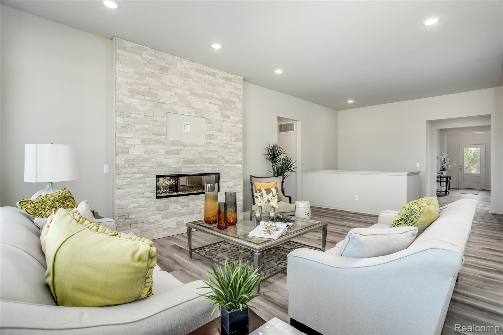 2352 Provencal Drive