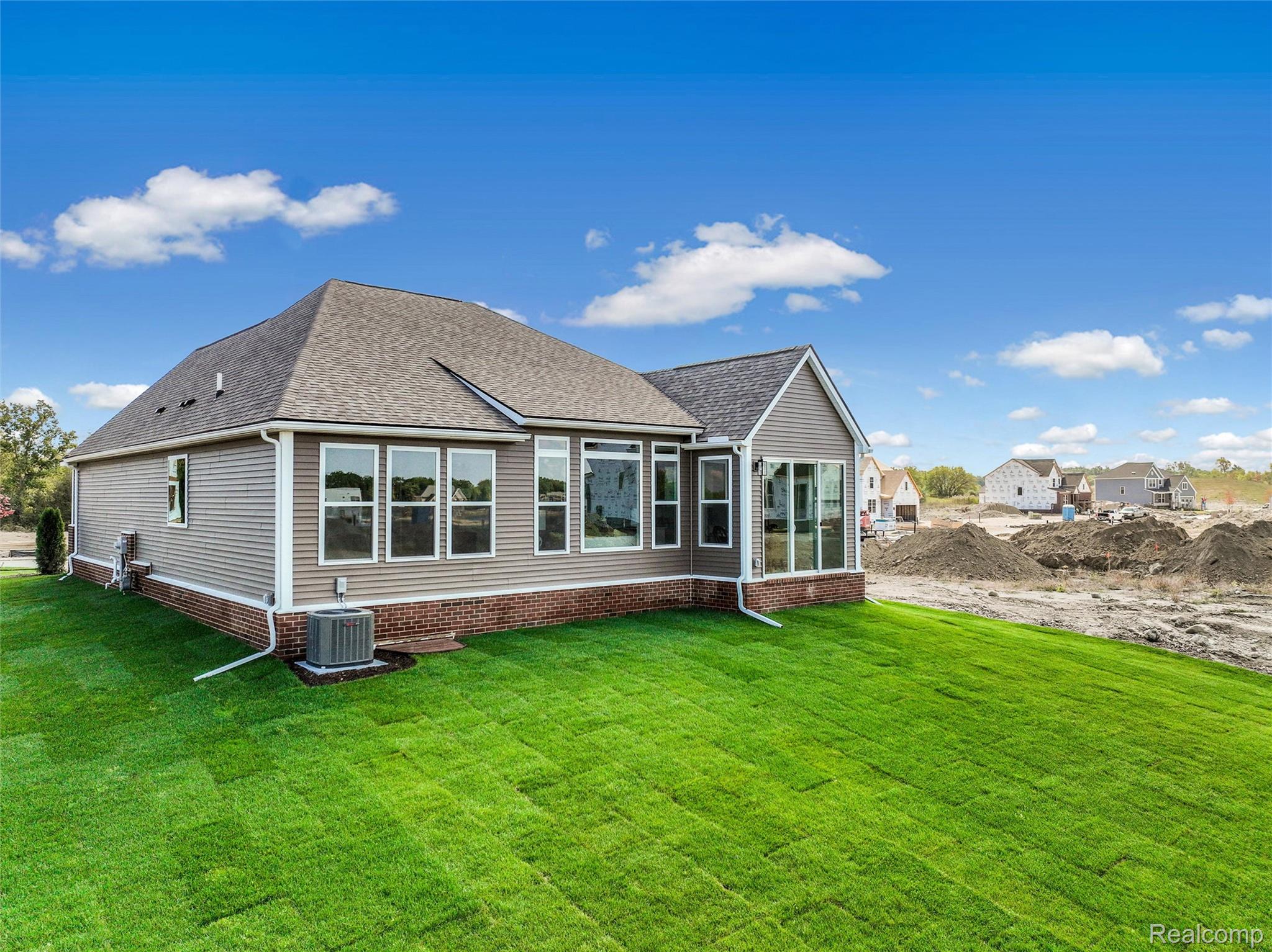 2352 Provencal Drive