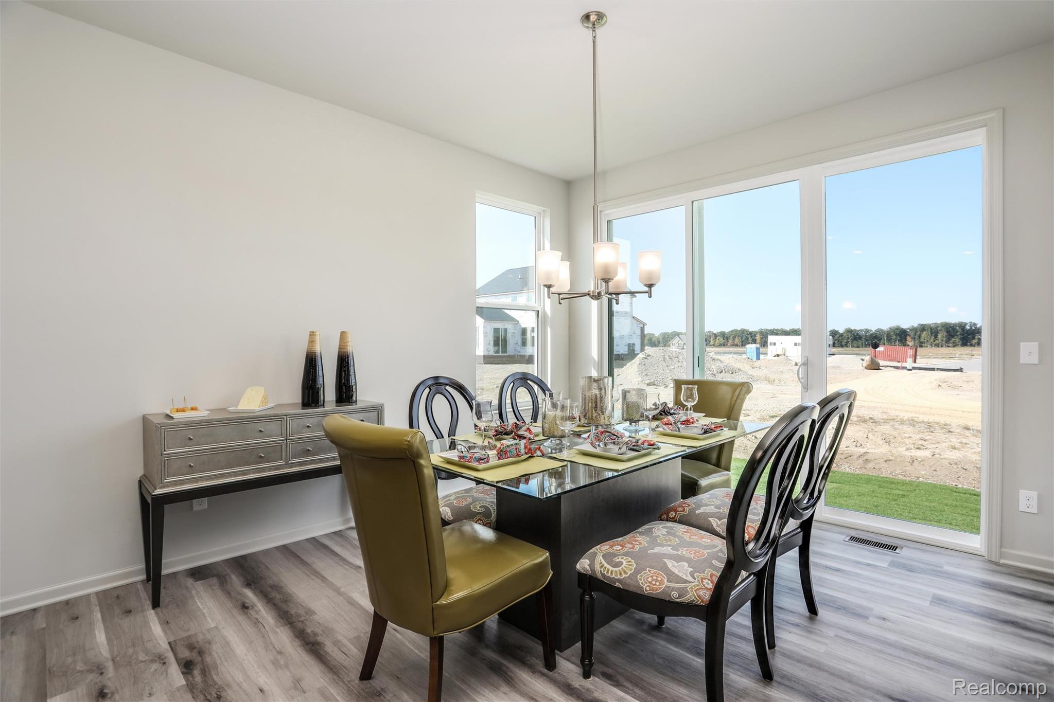 2352 Provencal Drive