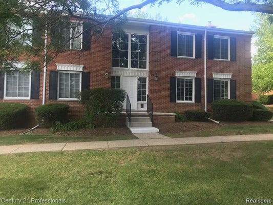 766 E FOX HILLS DR # 152, BLOOMFIELD HILLS, MI 48304 - Image 85079e498bae1c582f67372fd2f1d591/1982920626