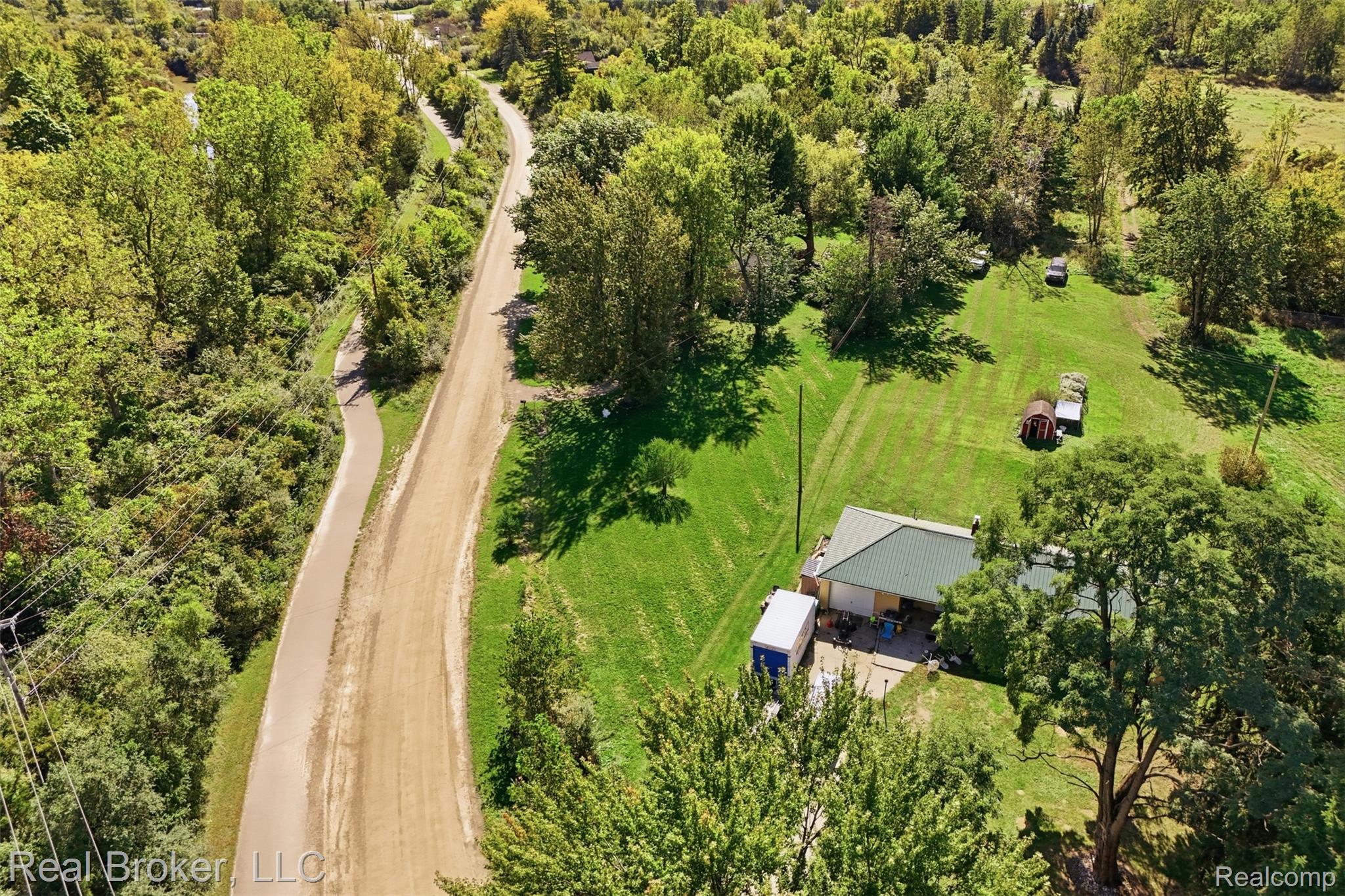 VL Huron Road