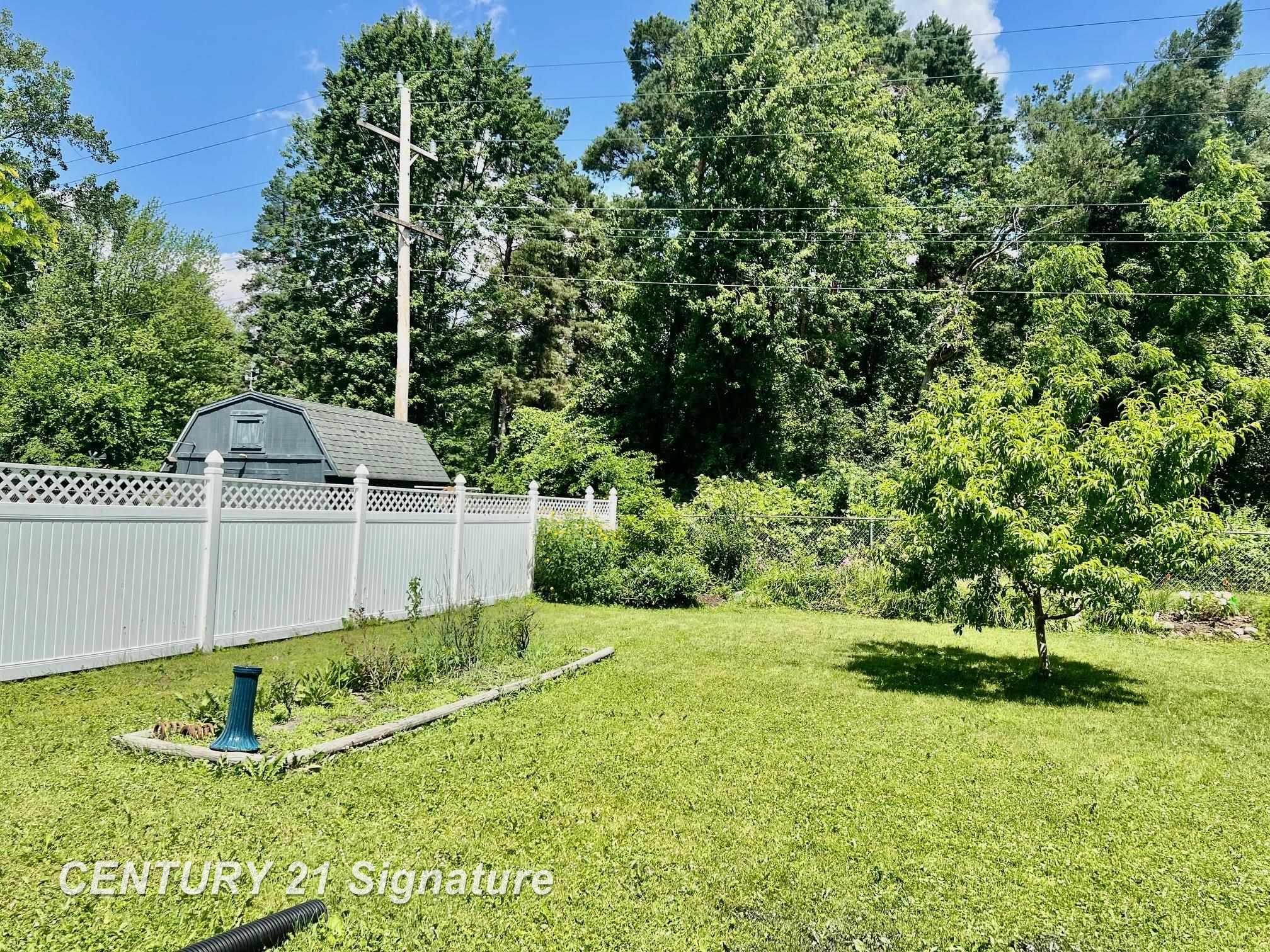 4840 Clunie Street