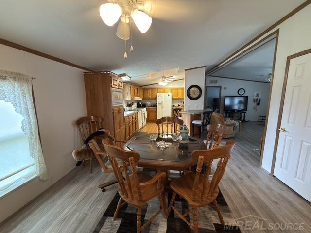 7497 Cardinal Road