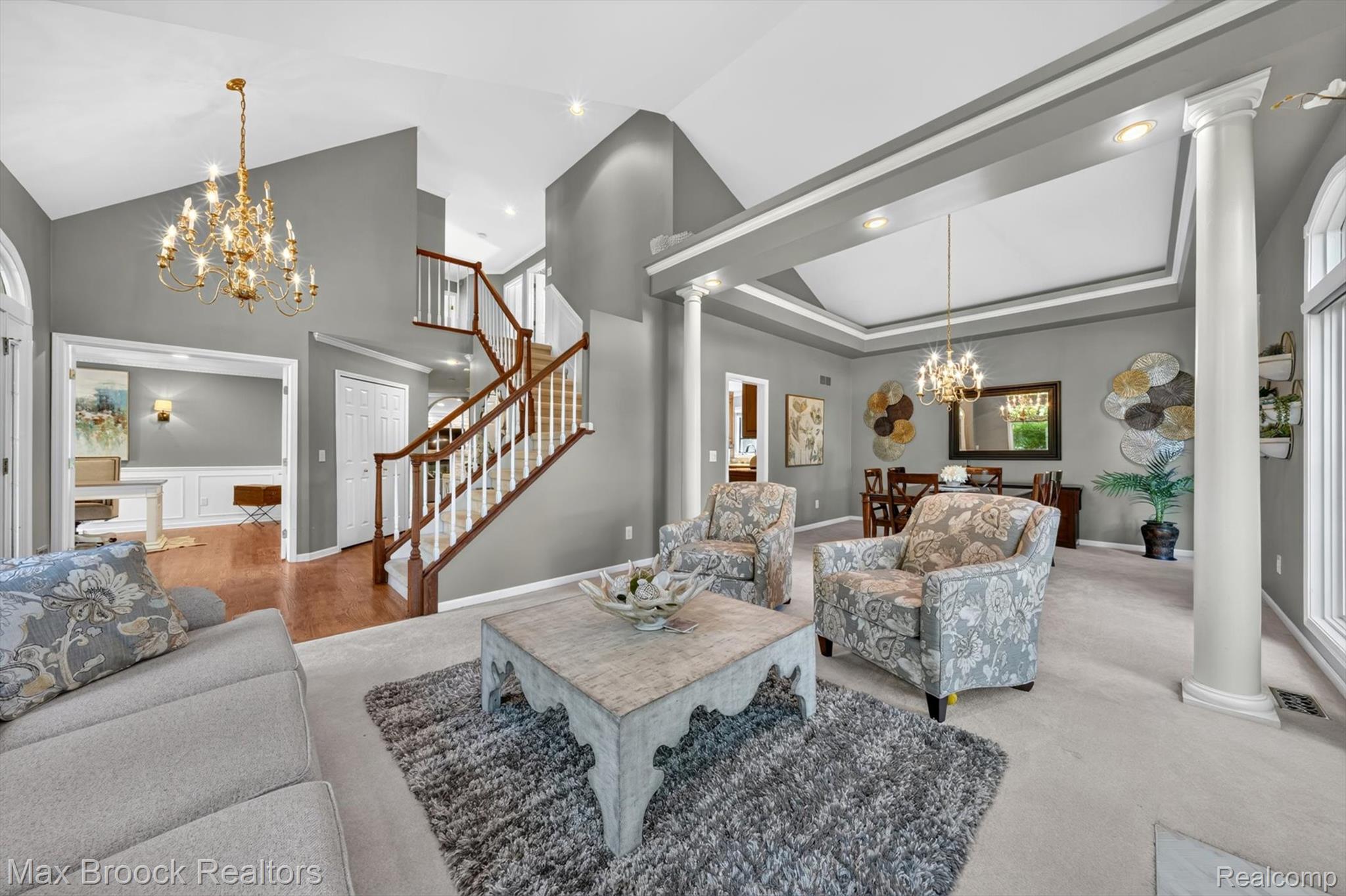 27261 Apple Tree Lane