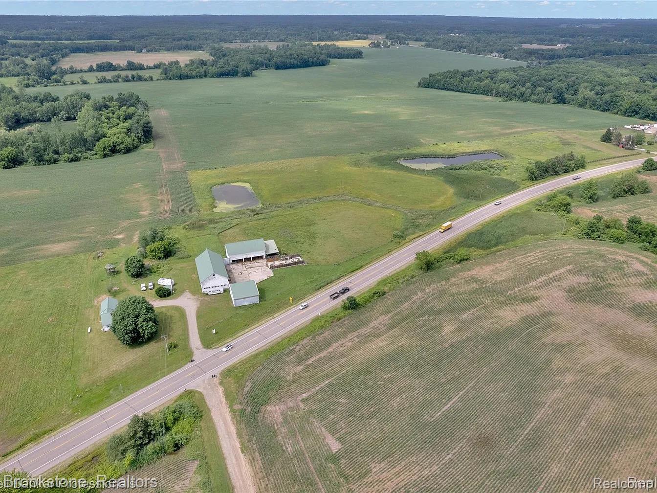 4677 Imlay City Road