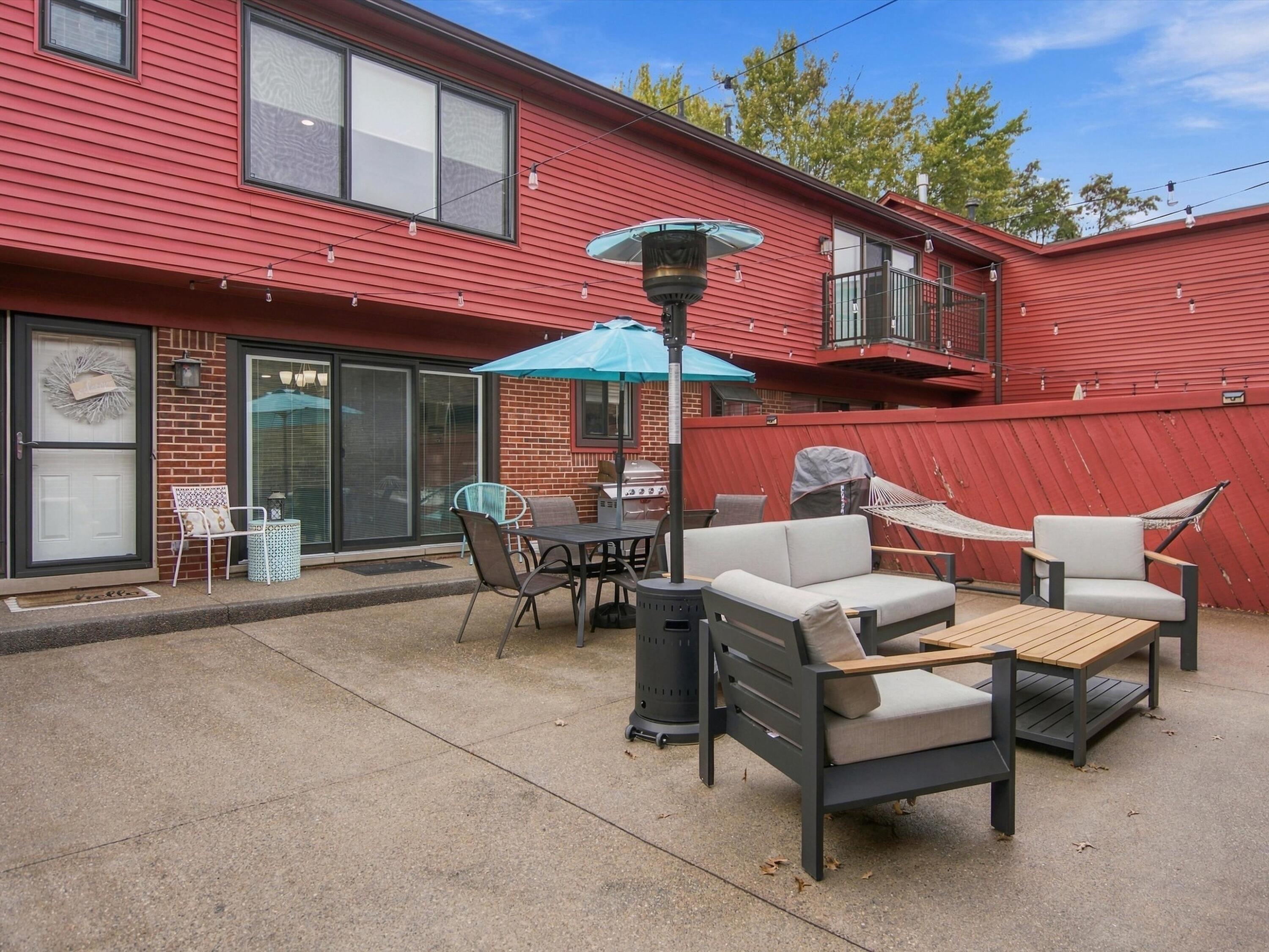 42176 Lochmoor Street 31