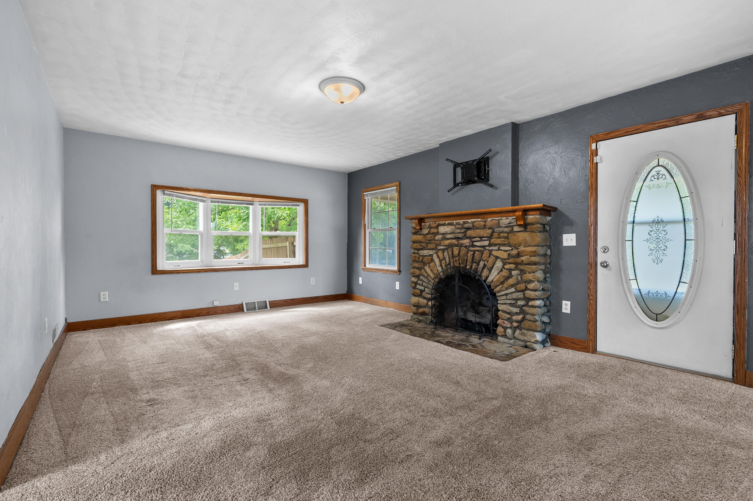 140 Wattles Road N