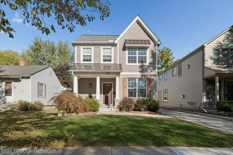 1173 Davis Avenue Birmingham City MI 48009