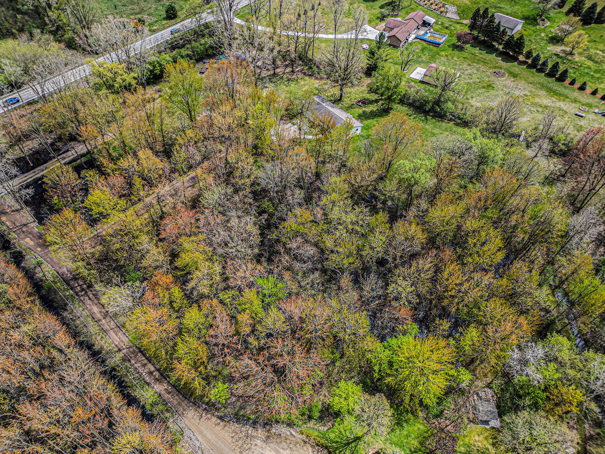 Brandon Charter Township, Michigan 48371, United States, 4 Bedrooms Bedrooms, ,3 BathroomsBathrooms,Residential,Pending,124935