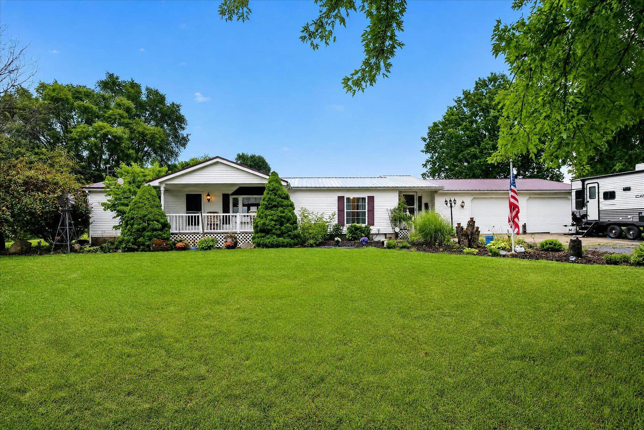 6486 N Winans Road