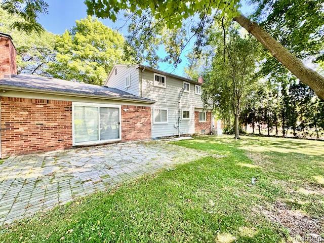 4205 Hardwoods Drive