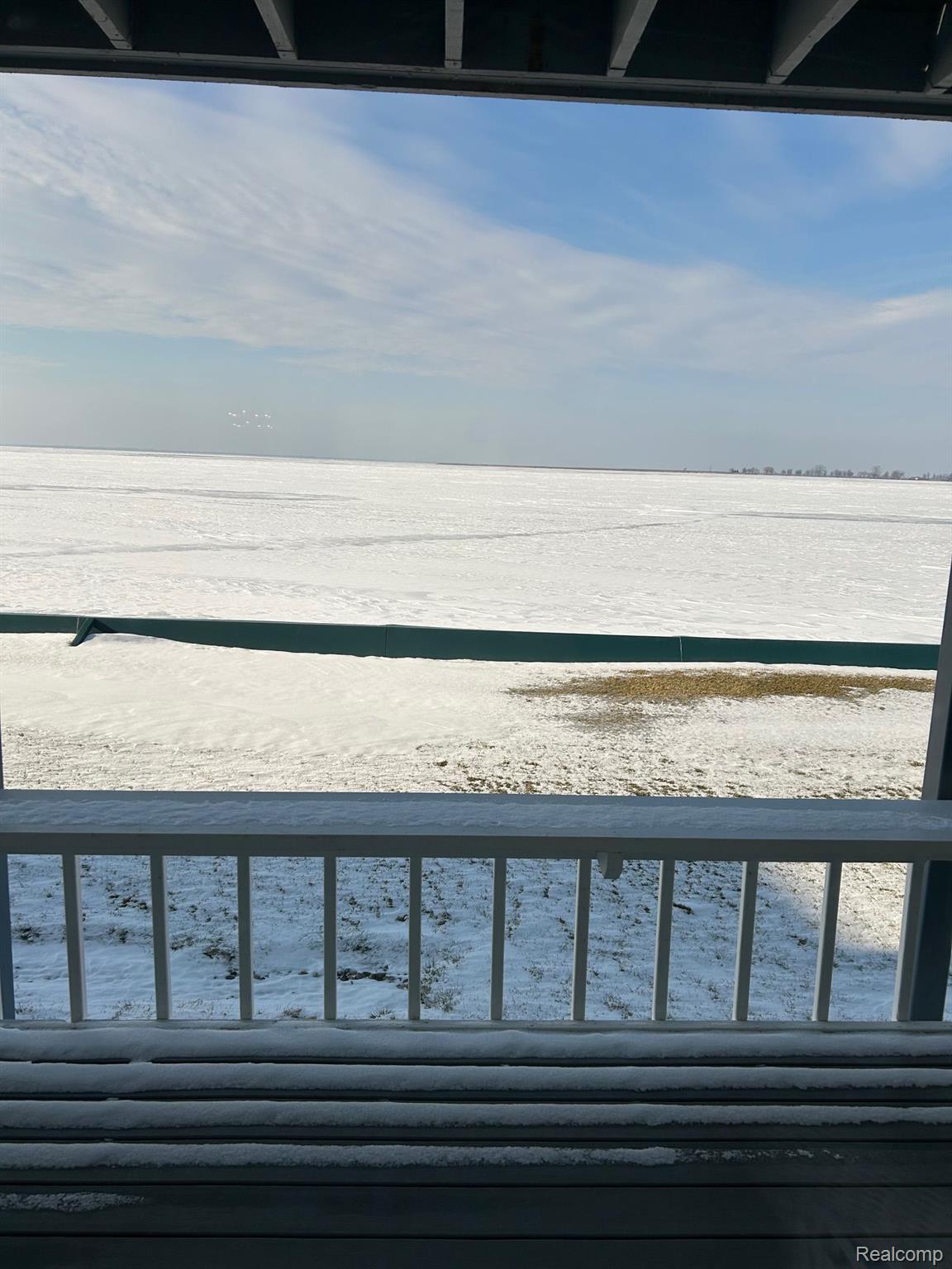 9616 S CHANNEL Drive