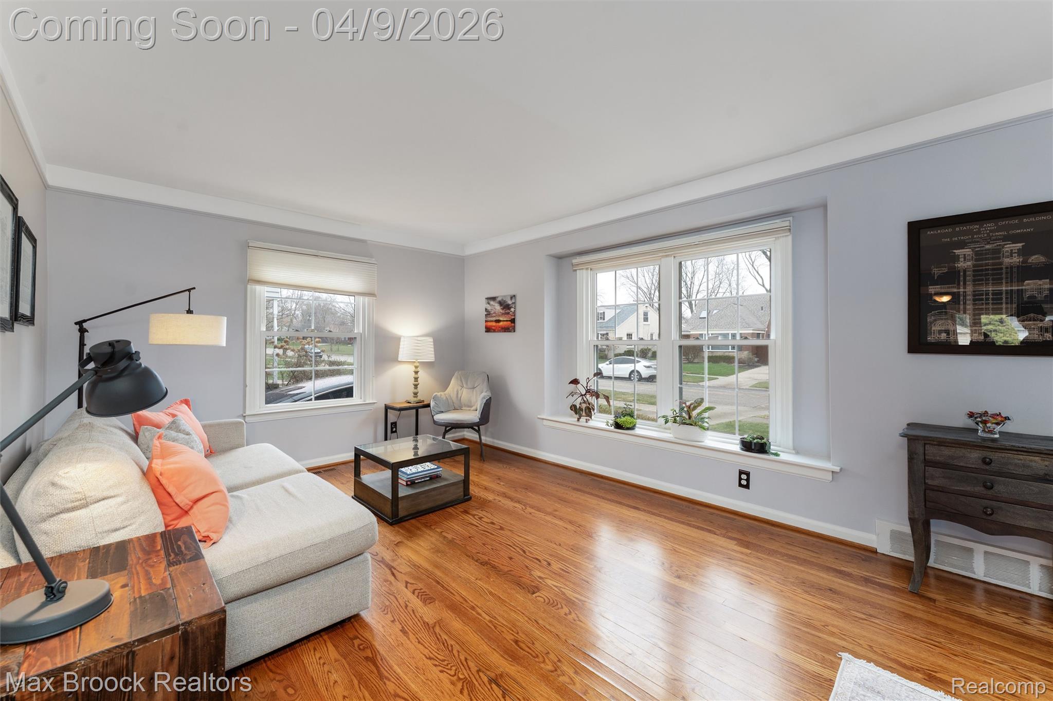 4321 Robinwood Avenue