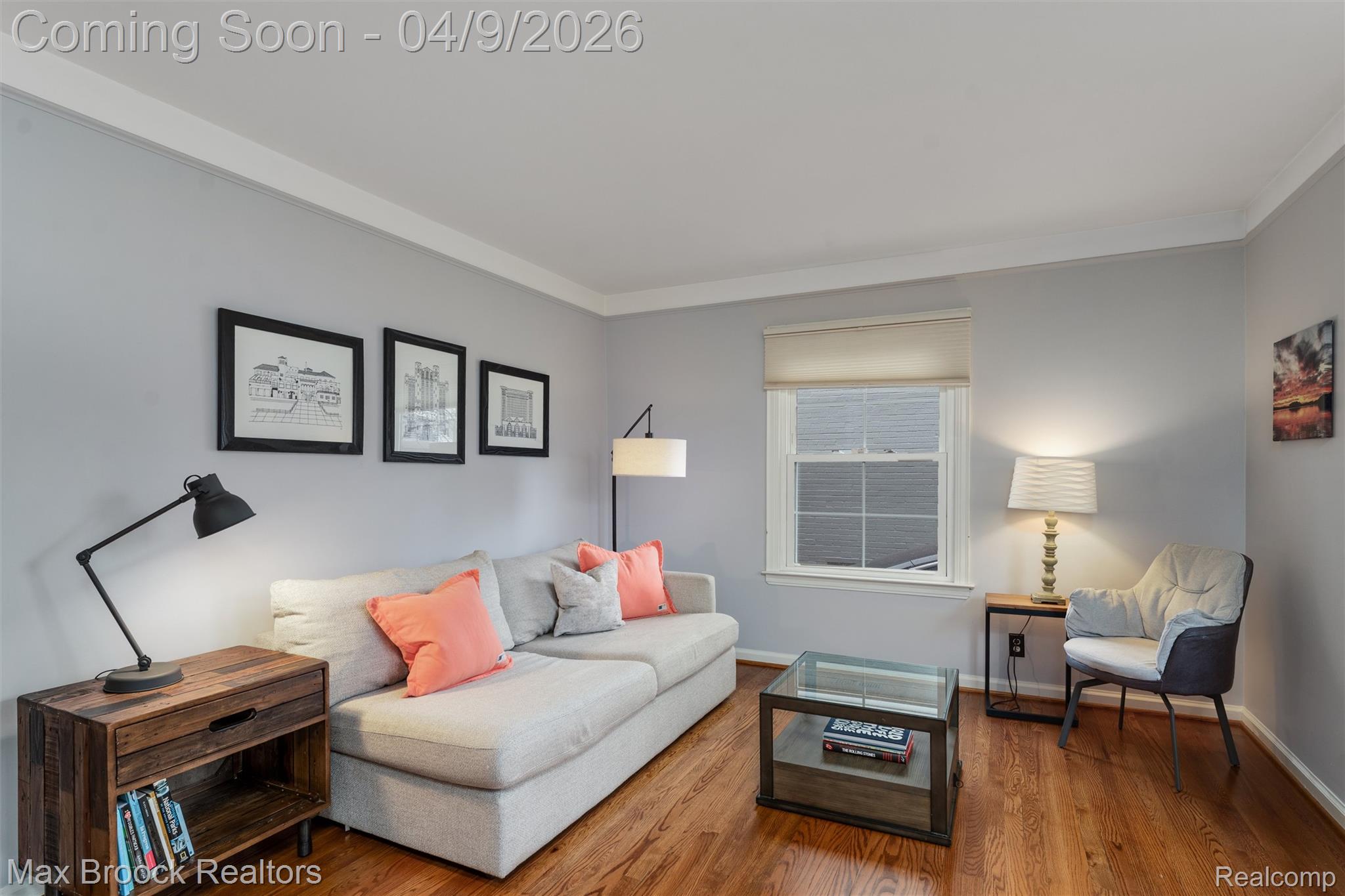 4321 Robinwood Avenue